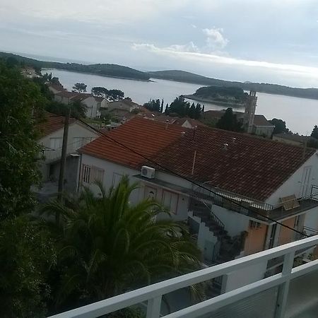 Apartments Jaksa Hvar Town Bagian luar foto